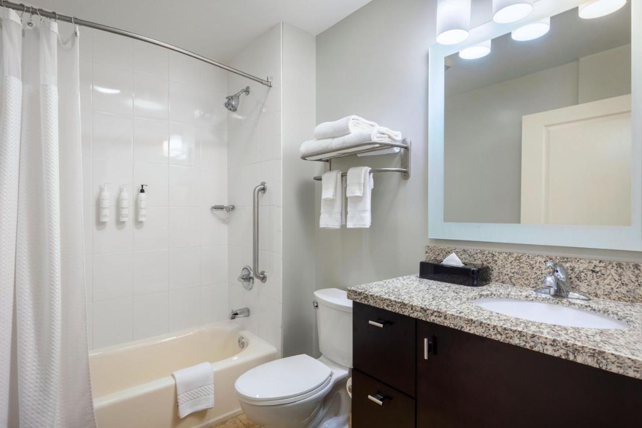 Towneplace Suites By Marriott York Extérieur photo