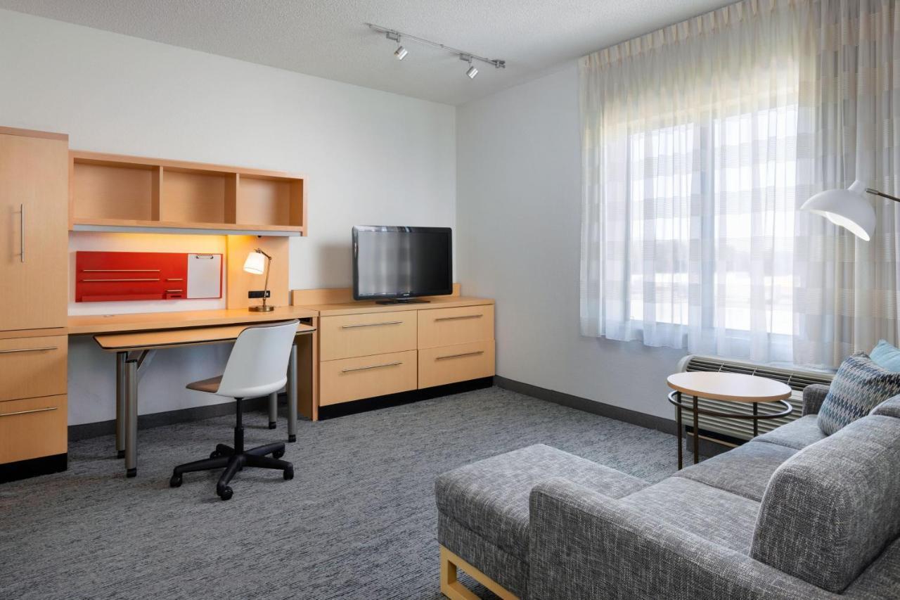 Towneplace Suites By Marriott York Extérieur photo