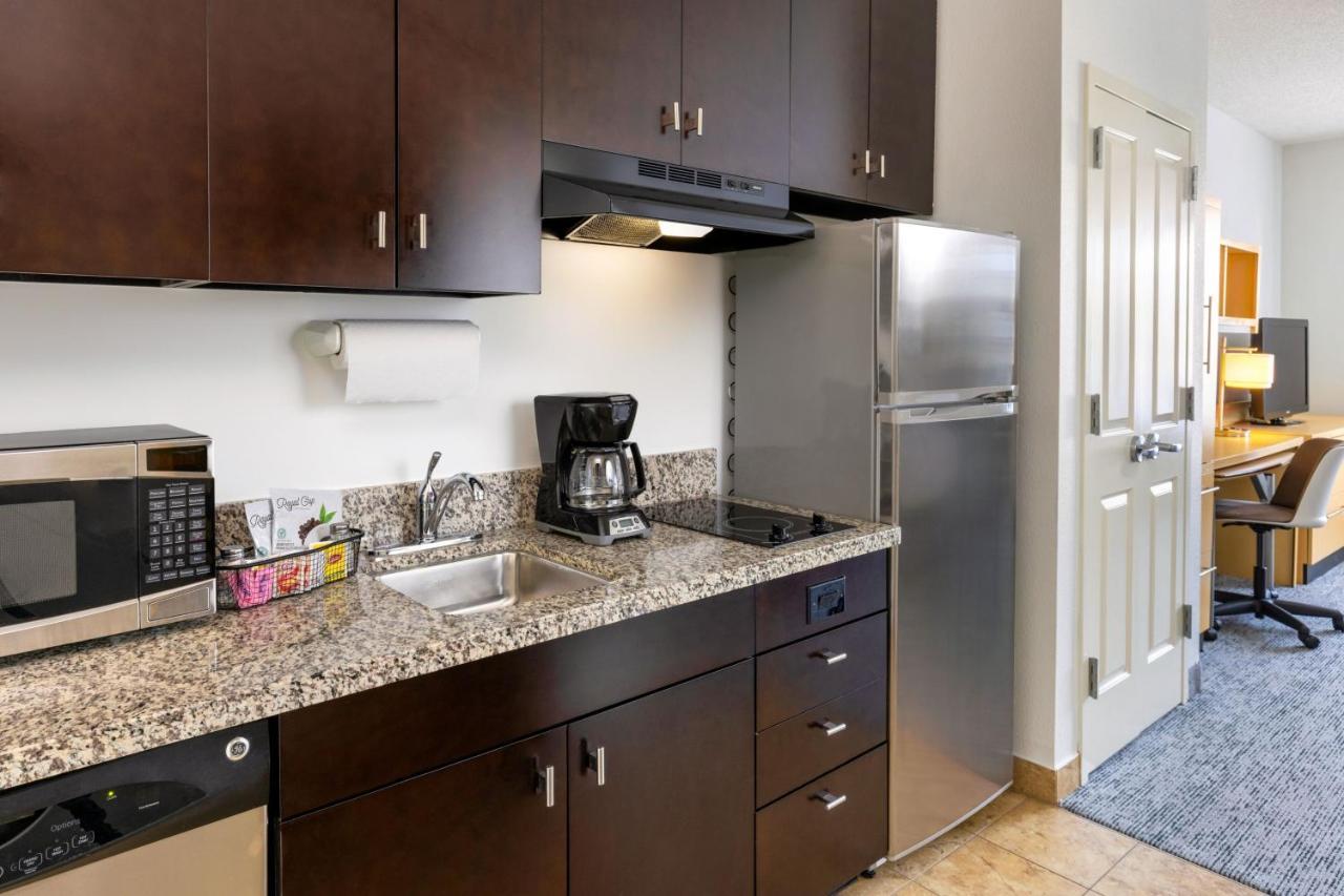 Towneplace Suites By Marriott York Extérieur photo