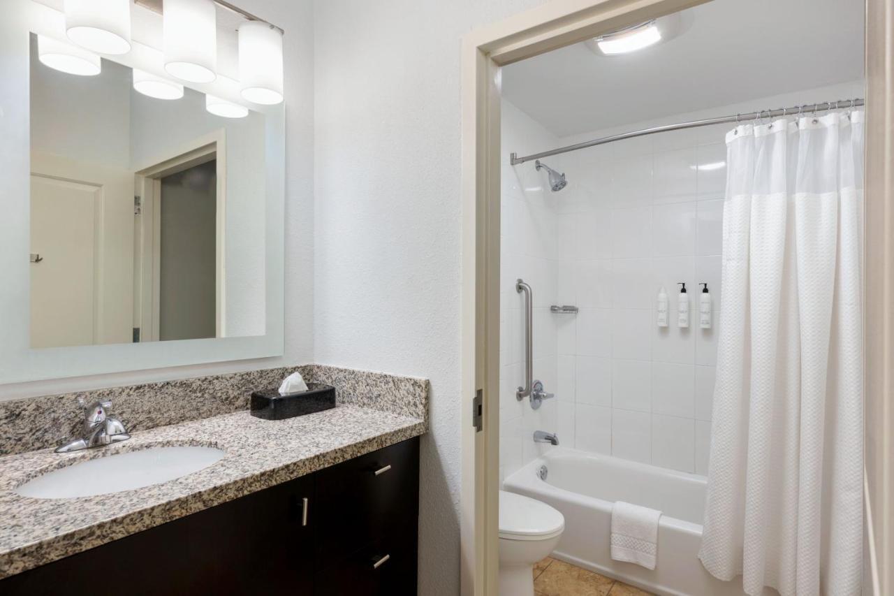 Towneplace Suites By Marriott York Extérieur photo